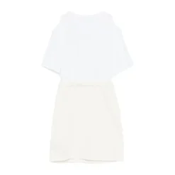 Abito con spalle scoperte