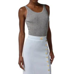 Bælte med hægte og logo