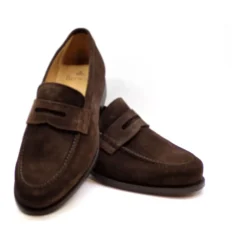 Brun Ruskind Mokkasin med Klassiske Detaljer