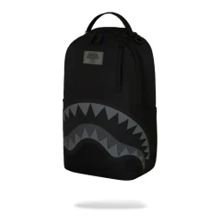 Byrejse rygsæk med hajdesign