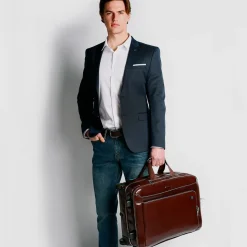 Cabin suitcase with garment sleeve