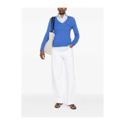 Cable-strikket V-hals sweater