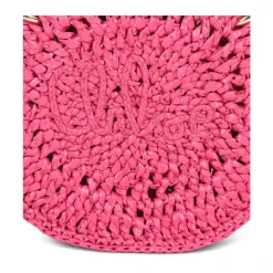 Chloè Tasker.. Fuchsia