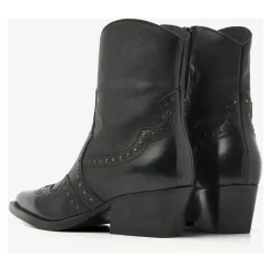 Do Felix sorte ankelstøvler