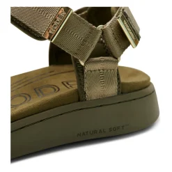 Elegante flade sandaler med Natural Soft Technology