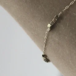 Guld Firkantet Perlearmbånd