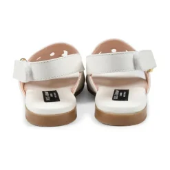 Hvide lædersandaler med udskåret DG-logo