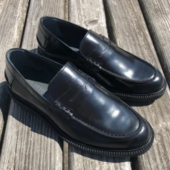 Klassisk Sort Loafer Sko