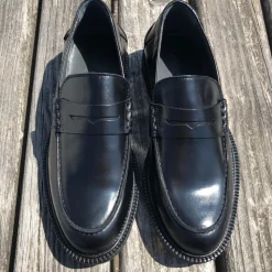 Klassisk Sort Loafer Sko