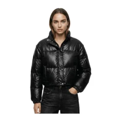 Kort dunjakke med mulighed for tilpasning