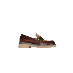 Loafers med dyreprint i lak-look