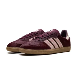 Maroon Sand Strata Pony Sneakers
