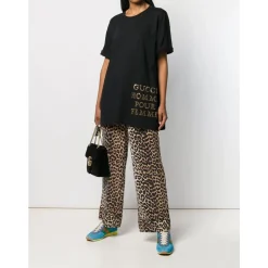 Oversized T-shirt med pailletdetaljer