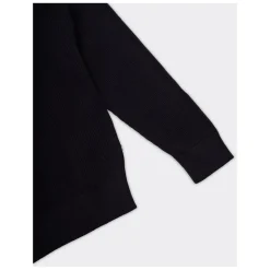 Ribstrikket Sort Sweater Kevin Model