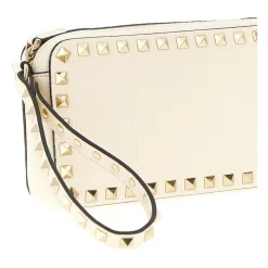 Rockstud Clutch