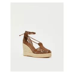 Sandaler med flettet læder og platform