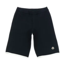 Shorts con applicazione logo