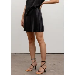 Silke Skråskåret Nederdel