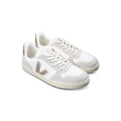 Snøresko med perforeringer