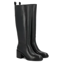 Sort læderstøvler med blokhæl