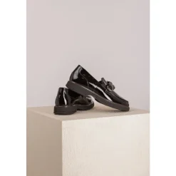 Sort Loafer med Kædedetalje