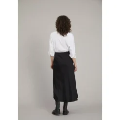 Sort Nederdel - Elegant Kvalitet