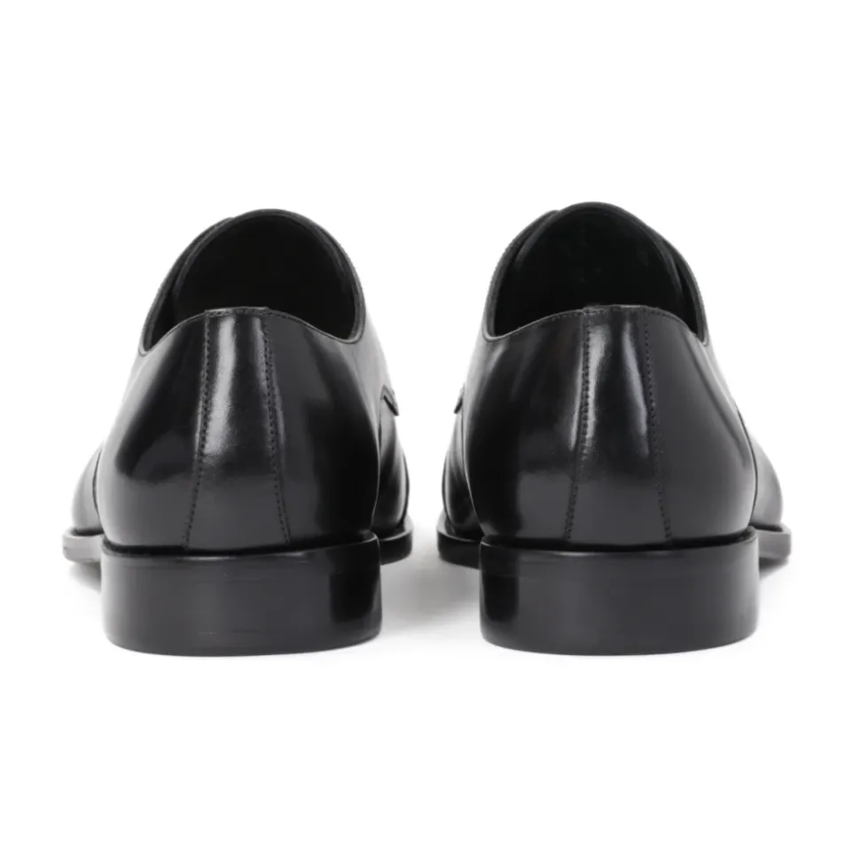 Sorte derby sko til mænd.Dette produkt er stort i størrelsen.