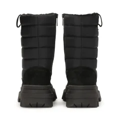 Sorte herresne støvler lavet af kombinerede materialer