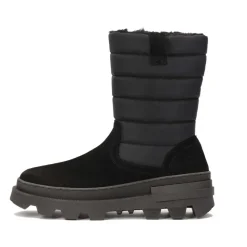 Sorte herresne støvler lavet af kombinerede materialer