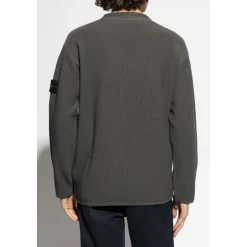 Sweatshirts & Hoodies