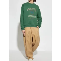 Sweatshirts & Hoodies