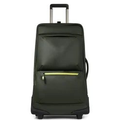 Water resistant duffle bag with wheels