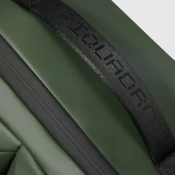 Water resistant, slim 4 wheel cabin suitcase