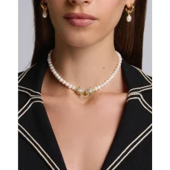 Women's Pearl Choker with Gold Double Panther Head